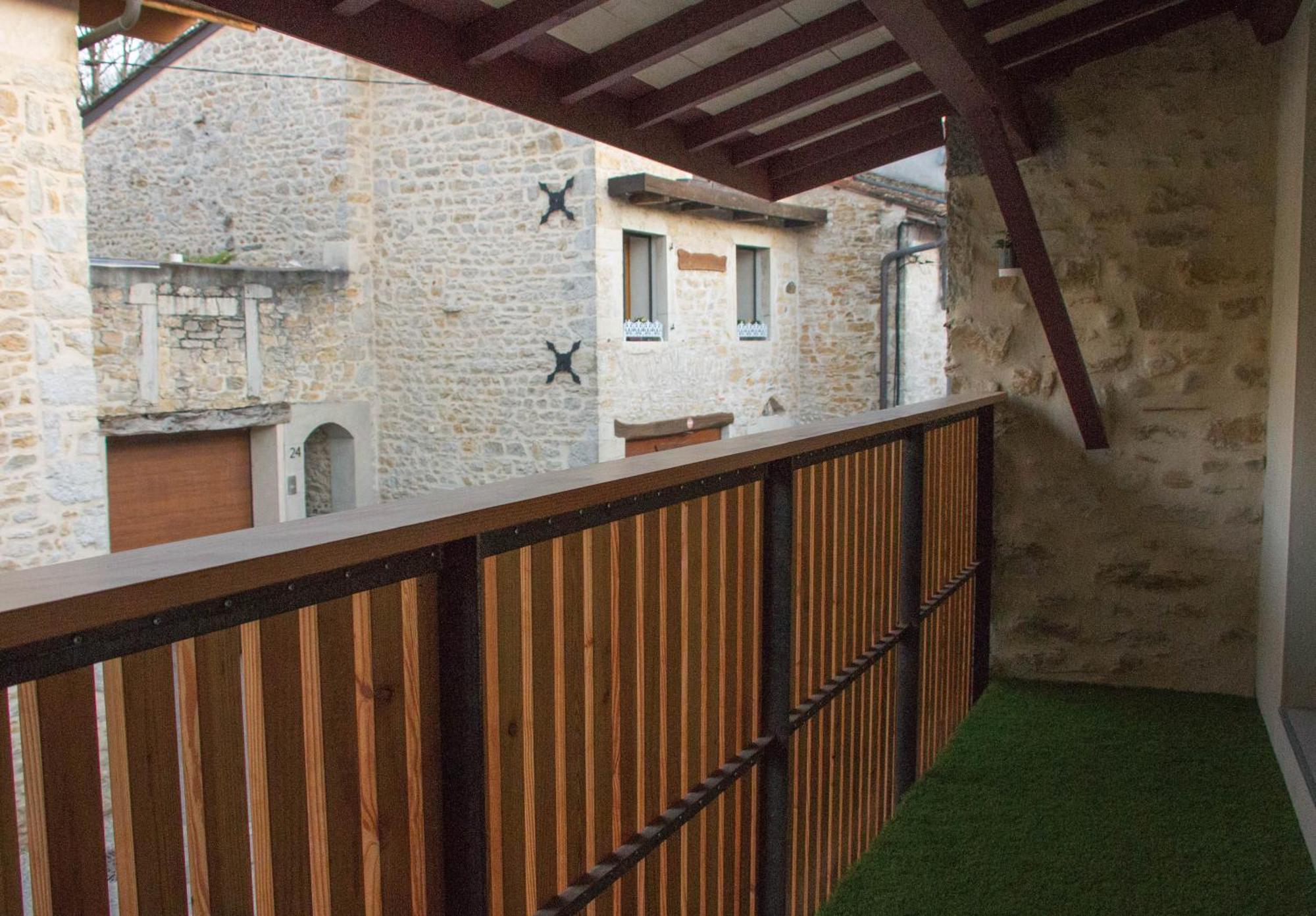 Gite - Quartier Ancien Ambérieu-en-Bugey Εξωτερικό φωτογραφία